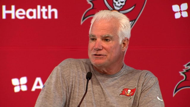 Struggling Buccaneers fire defensive coordinator Mike Smith