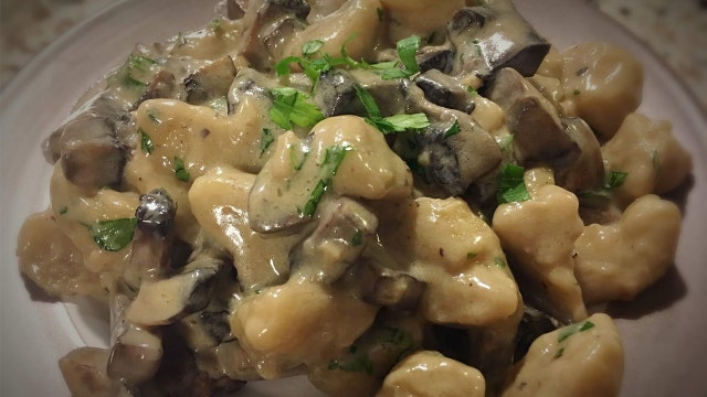 Turn leftover Thanksgiving mashed potatoes into gnocci with mushroom sauce