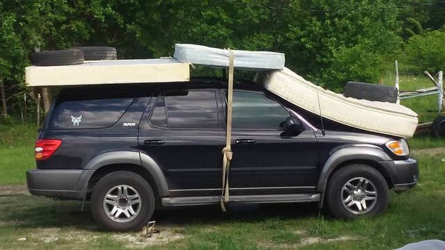 North Texans prepare for hail with mattresses, pillows and bubblewrap