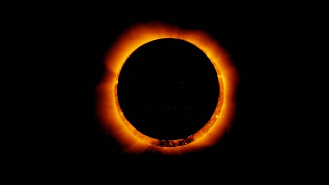 Chileans and Argentines gape at total solar eclipse