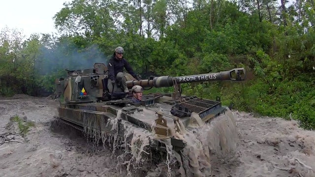 Florida attraction lets you drive tanks, crush cars
