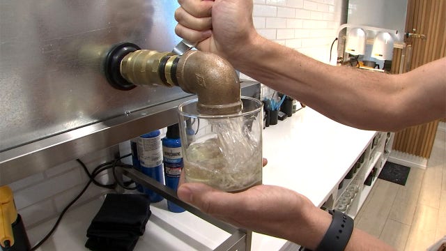 Pour and design your own candles at this South Tampa spot