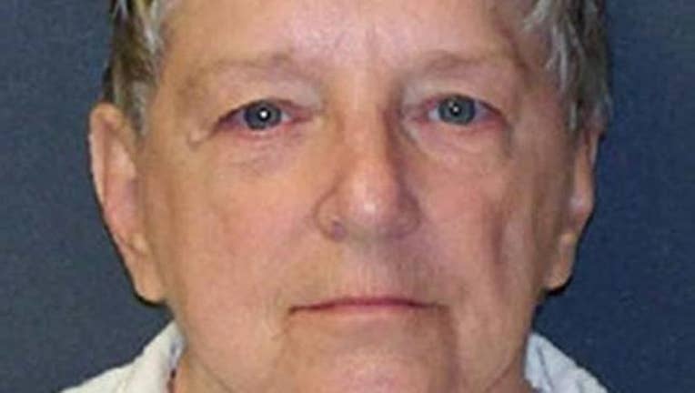 c2cd8d1e-former nurse-404023.jpg