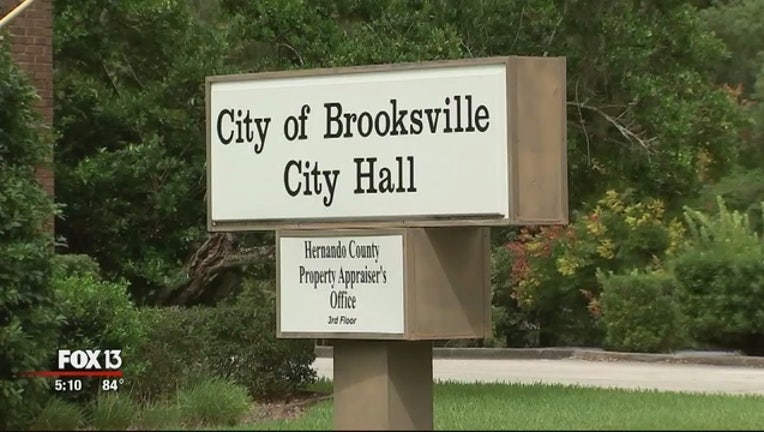 b8cab7a8-Brooksville_weighs_marijuana_laws_1_20181008211536