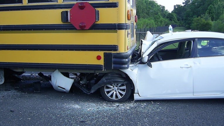31836e82-Hernando school bus crash Cropped_1464455797937.jpg