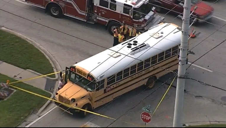 e73baf09-METRO SCHOOL BUS ACCIDENT.mpg.17_08_57_46.Still001_1536700691492.jpg.jpg