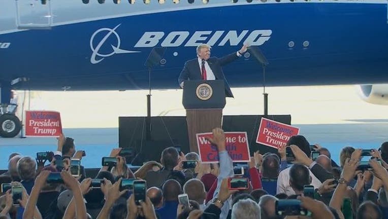 55838ef5-trump_boeing1487356374024.jpg
