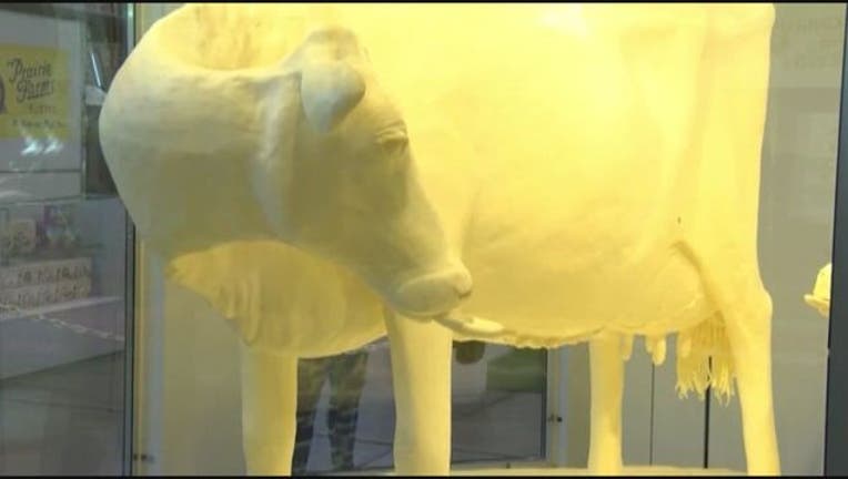 1fdeabce-butter cow.jpg