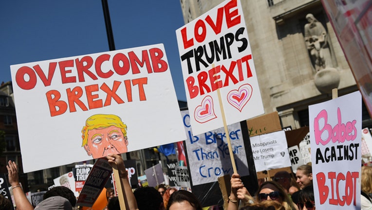 b7e5a24f-TRUMP-PROTESTS-UK-GETTY_1531485792617-401720.jpg