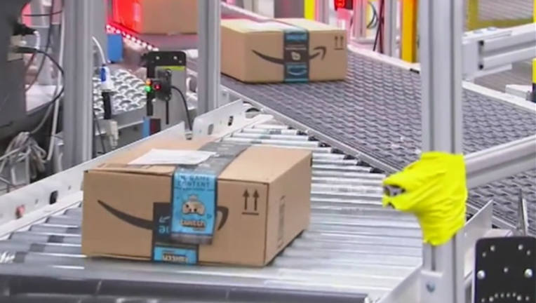 cea7f5e8-amazon_1560294236304-408795-408795.png