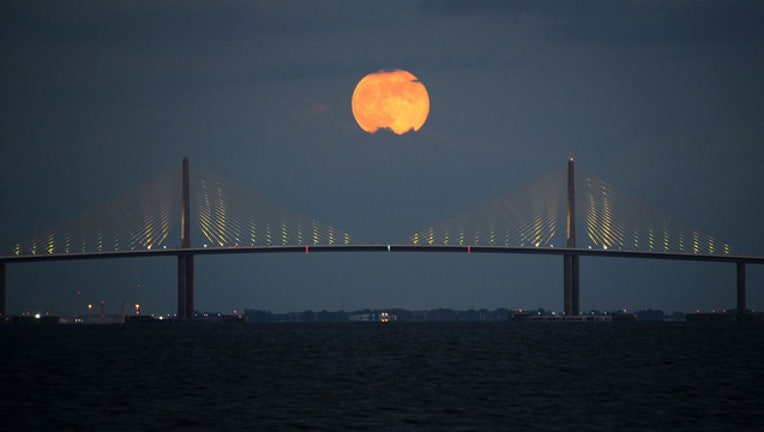 88bd6f6c-harvest moon_1473952837343.jpg