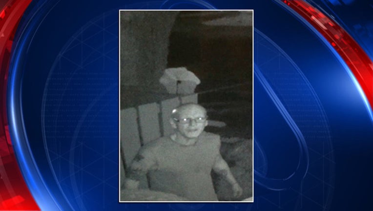 d7217734-peeping suspect_1467387033529.jpg
