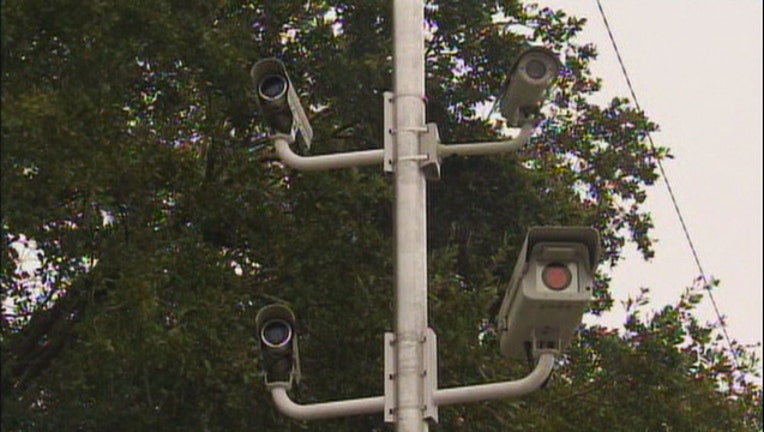 eee522a7-red light cameras