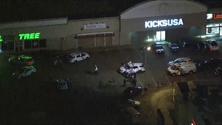 e8e5404c-Port_Richmond_crash-401096