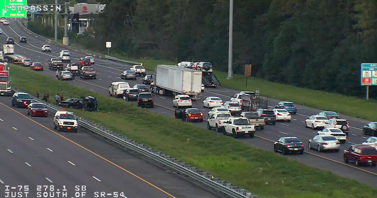 I-75 lanes reopening after rollover crash in Wesley Chapel | FOX 13 ...
