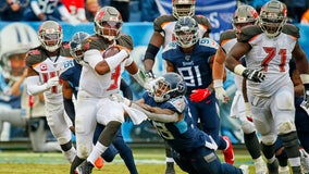 Titans force 4 turnovers by Winston, hold off Buccaneers