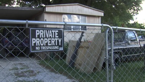 Polk sheriff: Man shoots self, points gun at deputies