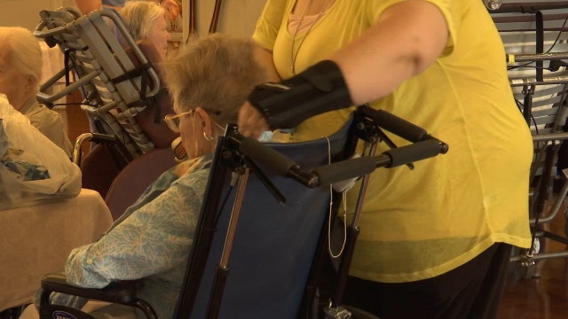 Medicare website now includes nursing home ratings, complaints