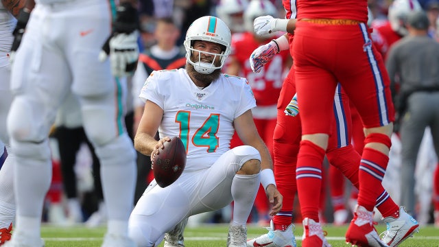 Ryan Fitzpatrick provides spark in Dolphins' 31-21 loss to Bills