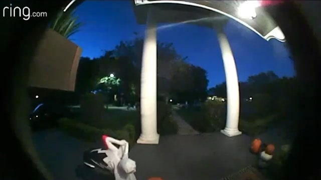 Watch: Trick-or-treater puts candy in empty bowl outside Lakeland home