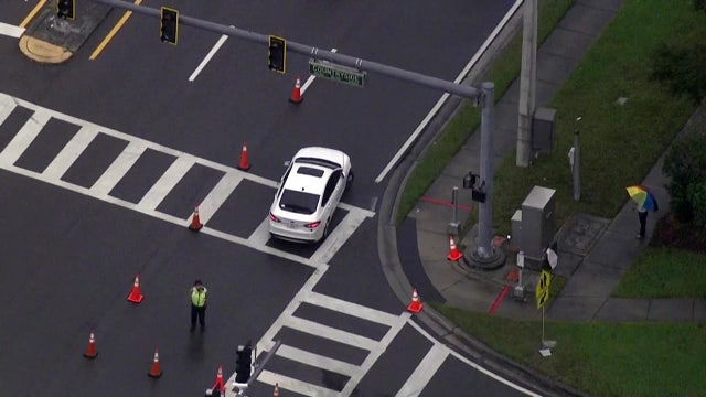 Deputies: Crossing guard struck by car in Pinellas County