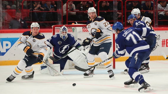 Lightning beat Sabres 5-3, sweep 2-game series in Sweden