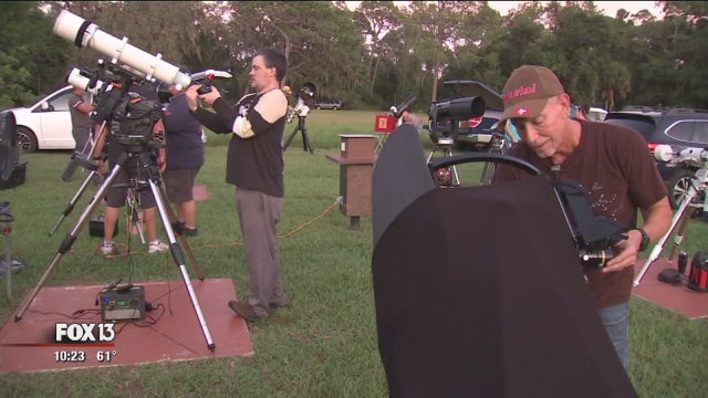 Astronomy groups push to recruit as hobby becomes less popular