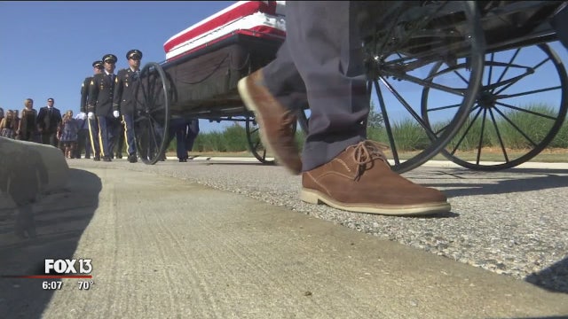 Bradenton soldier laid to rest in Sarasota