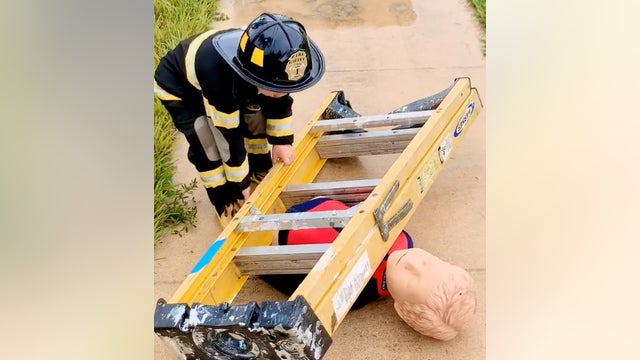Florida boy's mock CPR drill goes viral: 'How cute is this!'