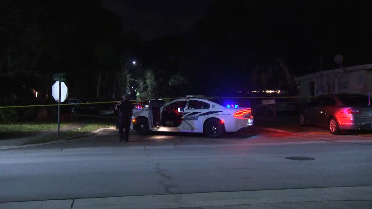 Man hospitalized following Tarpon Springs shooting, police say