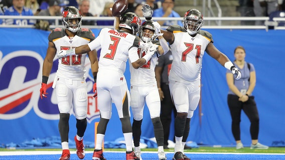 Winston throws 4 TDs as Buccaneers beat Lions 38-17