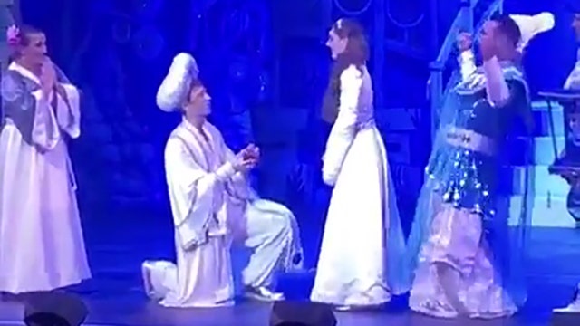 Actor playing Aladdin pops the question to Jasmine while on stage