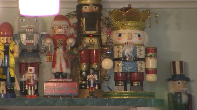 Hobby of late ‘Country Skillet’ waitress turns into holiday tradition