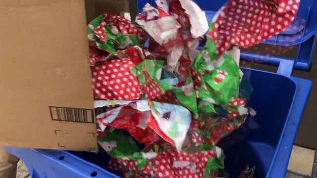 Don't make these Christmas morning recycling mistakes