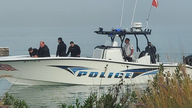 Sarasota police investigate diver death