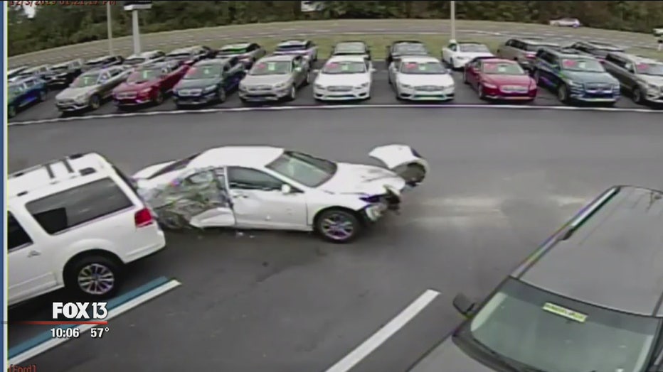 Wrecked Cars - Do Car Dealerships Take Wrecked Cars In Florida?