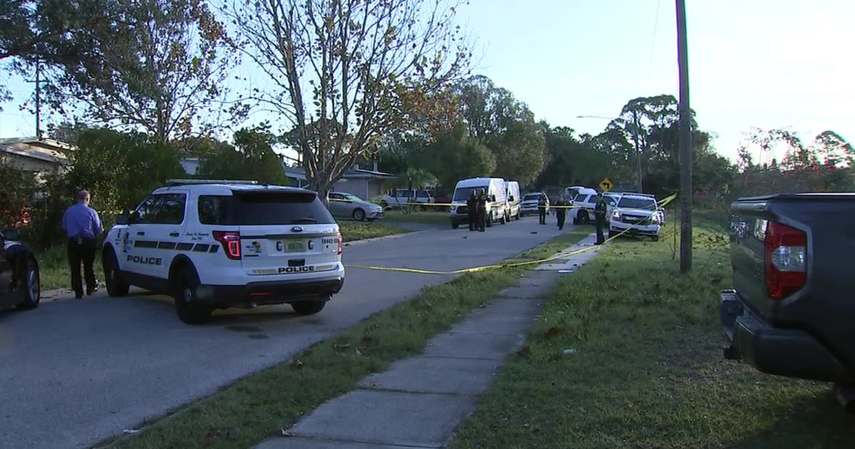 Pinellas Park police searching for suspects in double shooting | FOX 13 ...