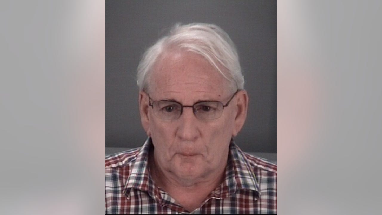 Best Buys Geek Squad Finds Porn On Pasco County Teachers Laptop