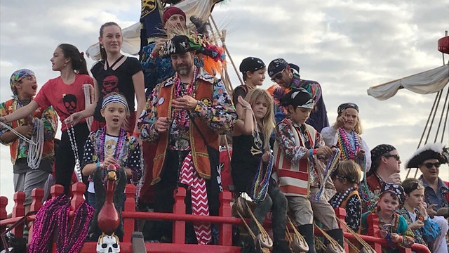 Thousands of tiny pirates invade Tampa Bay for the 2020 Children's Gasparilla Parade