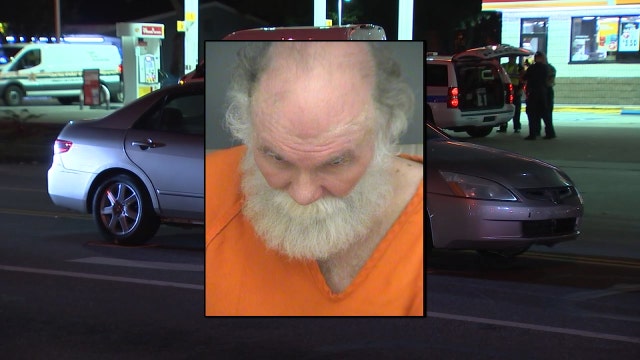 Police: Good Samaritans block driver trying to flee after hitting crossing guard