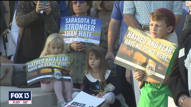 Jewish leaders rally against anti-Semitism in Sarasota