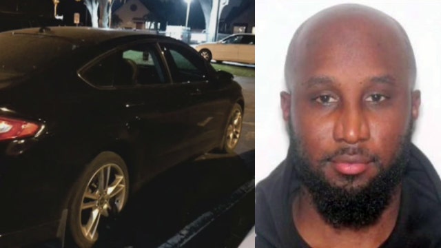 12-year-old girl alerts deputies to man trying to lure girls into his vehicle
