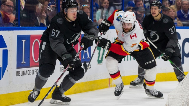 Tampa Bay Lightning 3 special team goals, end 4-game skid, top Flames