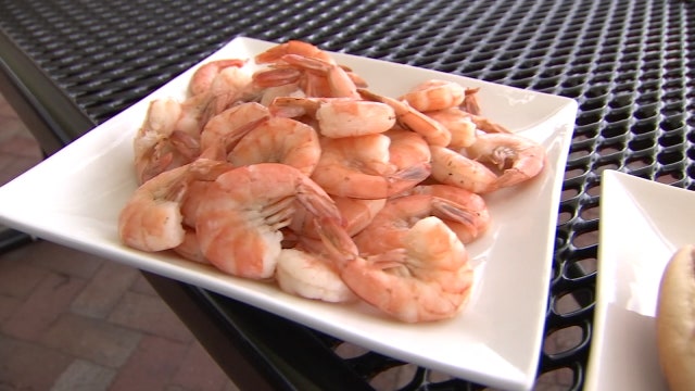 Dive in to the best seafood around at Safety Harbor