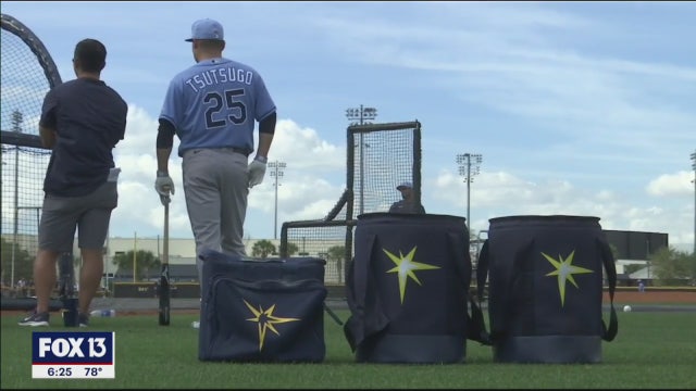 Rays' first full-squad workout includes offseason add Tsutsugo