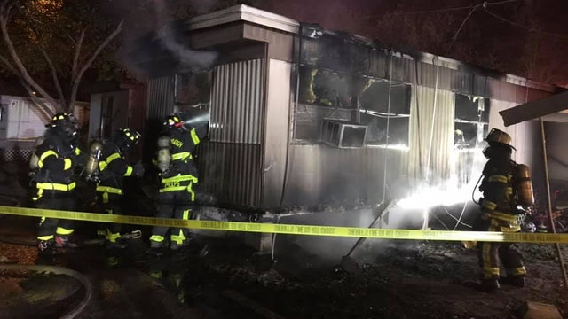 Tampa mobile home fire injures 1