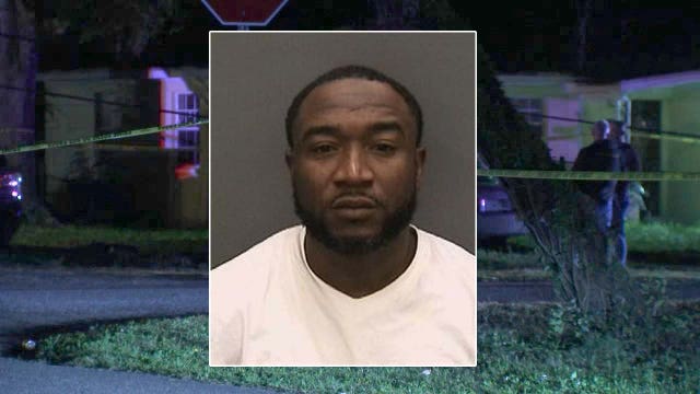 Tampa PD: Armed robbery suspect hospitalized after fleeing from police, crashing into pole