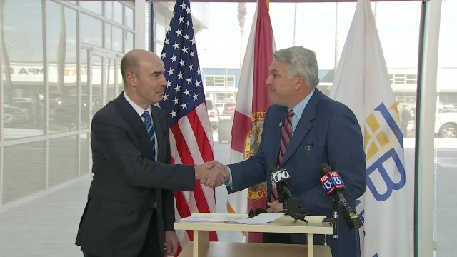 Labor secretary talks up USMCA trade deal in stop at Port Tampa Bay