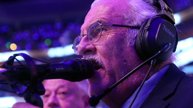 Legendary public address announcer Paul Porter to call his 3,000th game