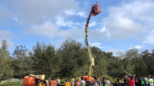 Students get hands-on introduction to careers in construction